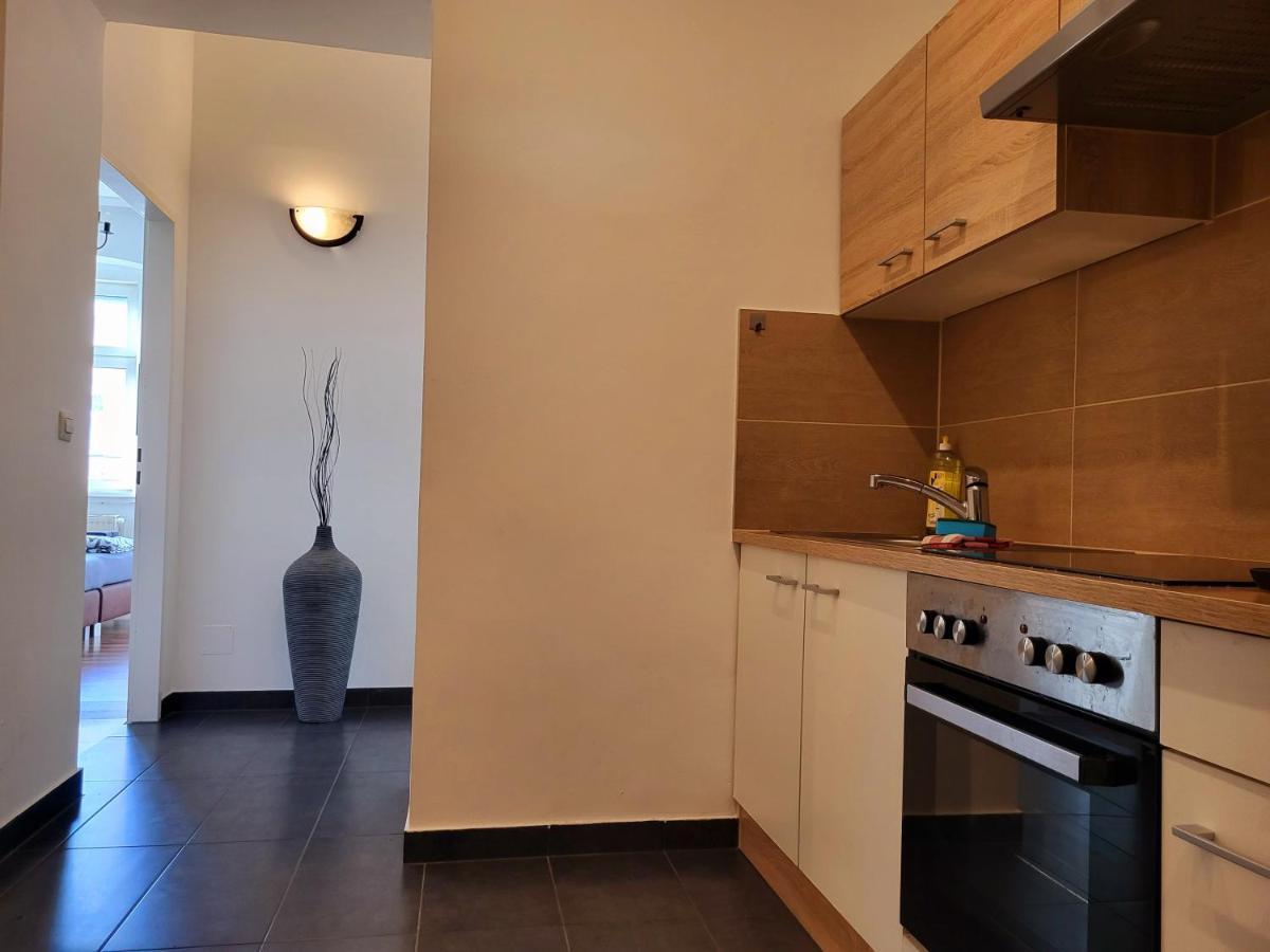 Apartment Schweglerstrasse - Near Stadthalle ウィーン エクステリア 写真