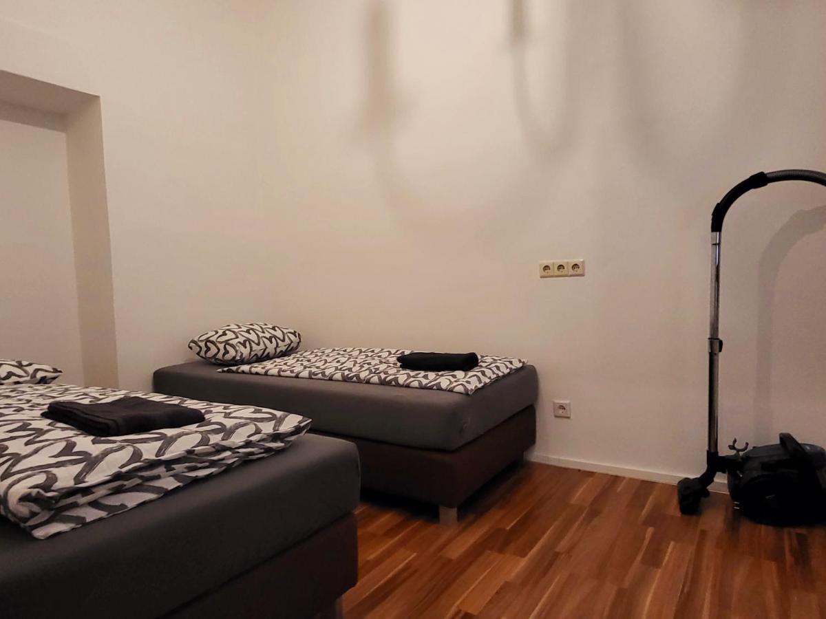 Apartment Schweglerstrasse - Near Stadthalle ウィーン エクステリア 写真