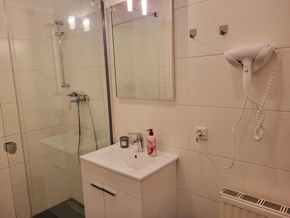 Apartment Schweglerstrasse - Near Stadthalle ウィーン エクステリア 写真